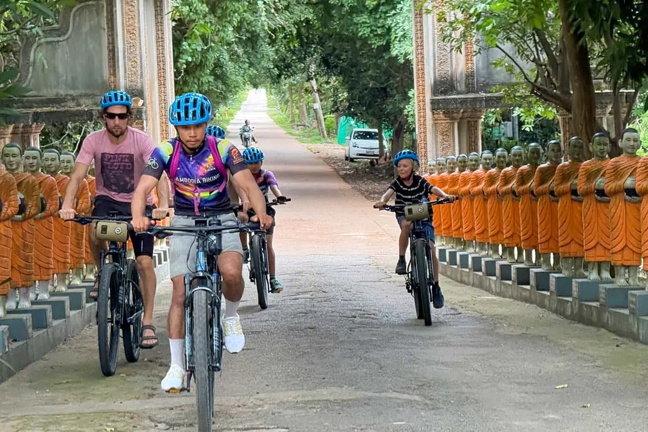 Cambodia Bike Tour 13 Days